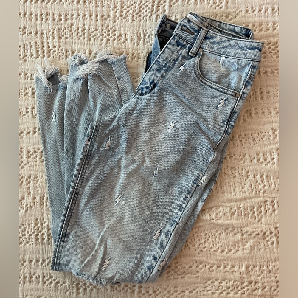 Distressed Skinny Jeans